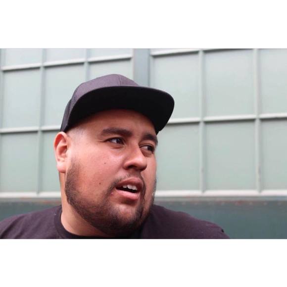 Meet your Posher, Emmanuel - Picture 1 of 1